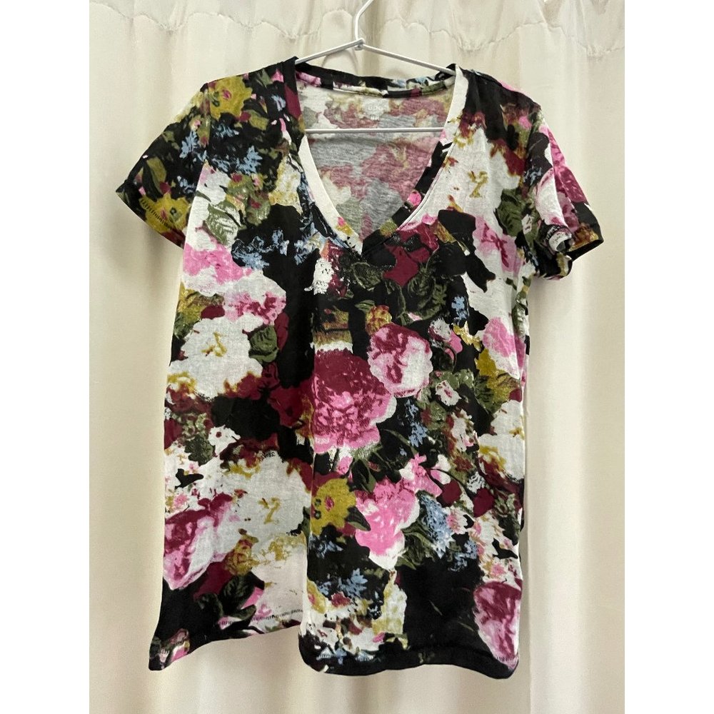 Urban Outfitters BDG floral tshirt